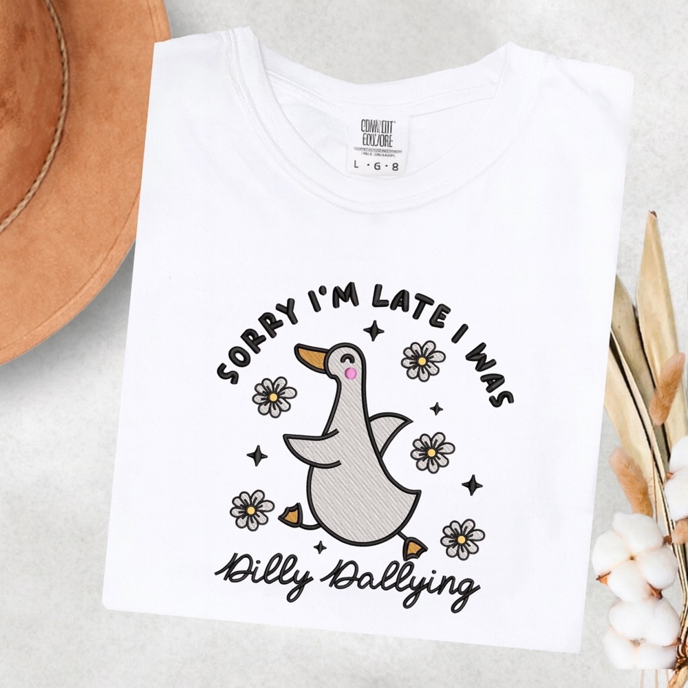 Embroidered Sorry I’m late T-Shirt Funny